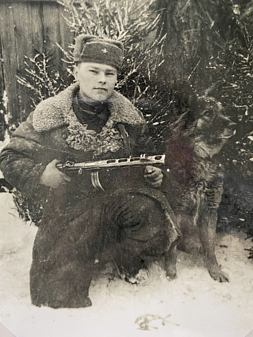 На фото — Макар Астанин, фото из архива семьи Астаниных